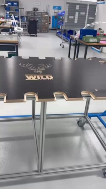 Neuer Vergusstisch für einen besonderen Kunden – präzise, hochwertig, hervorragende Arbeit! Danke, Torben! 🙏
New casting table for a special client – precise, high-quality, outstanding workmanship! Thank you, Torben! 🙏
Új kiöntőasztal egy különleges ügyfél számára – precíz, magas minőségű, kiváló munka! Köszönöm, Torben! 🙏