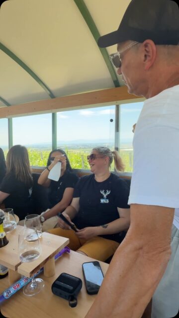Unser WILD-Sommerfest 2026…. 💙 Danke, für den wunderschönen Tag mit Euch 💙 auf dem @obsthof_sehringer 

#happy #summer #funatwork #wild #sommerfest