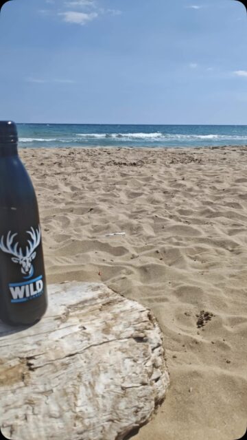 Urlaubsgrüße aus Sizilien! Sebastiano Buccheri, Mitgründer und Experte der W&B WIREPROCESSING GmbH, hat uns auch im Urlaub mit dabei. Danke für das schöne Foto und die sonnigen Grüße!
Holiday greetings from Sicily! Sebastiano Buccheri, co-founder and expert at W&B WIREPROCESSING GmbH, has taken us along on his holiday, too. Thank you for the lovely photo and the sunny greetings! 💙
Üdvözlet Szicíliából! Sebastiano Buccheri, a W&B WIREPROCESSING GmbH társalapítója és szakértője a nyaralására is magával vitt minket. Köszönjük a szép fotót és a napsütéses üdvözletet! 💙
#urlaub #Sizilien #wire #Team #holidays