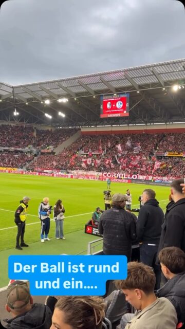 Der SC Freiburg ist Tabellenführer! Was für ein emotionales Spiel gegen Schalke 04 und das WILD-Team war wie immer live dabei. Trotz Unterzahl ein 2:1 Sieg! 💙

SC Freiburg is top of the table! What an emotional match against Schalke 04—and the WILD team was there live, as always. A 2–1 victory, despite being a man down! 💙

Az SC Freiburg vezeti a tabellát! Micsoda érzelmekkel teli mérkőzés volt a Schalke 04 ellen – a WILD csapata pedig, mint mindig, most is ott volt a helyszínen. 2–1-es győzelem, emberhátrányban! 💙

#wild #freiburg #scfreiburg #bundesliga #weekendvibes